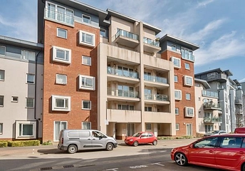 2 bedroom apartment for sale - Coxhill Way, Aylesbury, HP21 - Property View 1