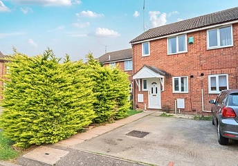 2 bedroom house for sale - Todd Close, Aylesbury, HP21 - Property View 1