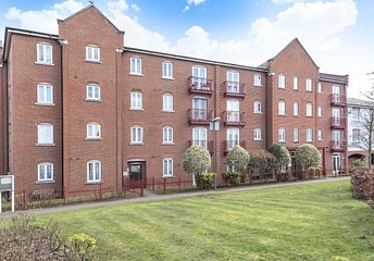 2 bedroom apartment for sale - Coxhill Way, Aylesbury, HP21 - Property View 1