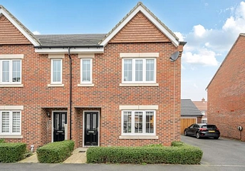 3 bedroom house for sale - Darlash Road, Weston Turville, Aylesbury, HP22 - Property View 1