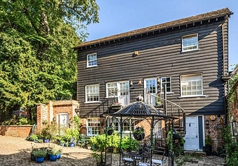 1 bedroom maisonette for sale - Parsons Fee, Aylesbury, HP20 - Property View 1