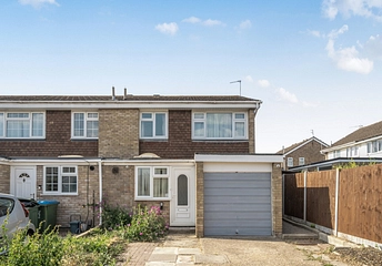 3 bedroom house for sale - Pemberton Close, Aylesbury, HP21 - Property View 1