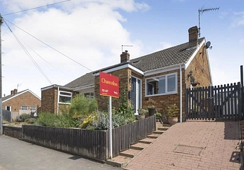 3 bedroom bungalow to rent - Austin Road, Bodicote, Banbury, OX15 - Property View 1