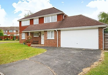 4 bedroom house to rent - Emery Down Close, Martins Heron, Berkshire, RG12 - Property View 1