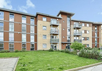 2 bedroom apartment to rent - Kelvin Gate, Bracknell, RG12 - Property View 1