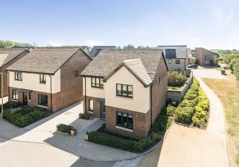 4 bedroom house for sale - Crimson Gardens, Bicester, OX27 - Property View 1