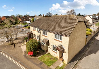 2 bedroom house for sale - Roman Way, Bicester, OX26 - Property View 1