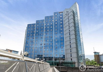 2 bedroom apartment for sale - Churchill Way, Basingstoke, Hampshire, RG21 - Property View 1