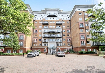 2 bedroom apartment for sale - Winterthur Way, Basingstoke, Hampshire, RG21 - Property View 1