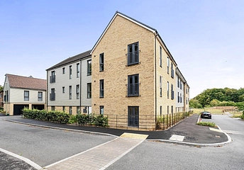 2 bedroom apartment for sale - West Siding, Basingstoke, Hampshire, RG24 - Property View 1