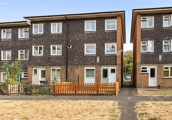 3 bedroom townhouse for sale - Melrose Walk, Basingstoke, Hampshire, RG24 - Property View 1