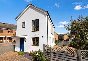 2 bedroom house for sale - Highpath Way, Basingstoke, Hampshire, RG24 - Property View 1