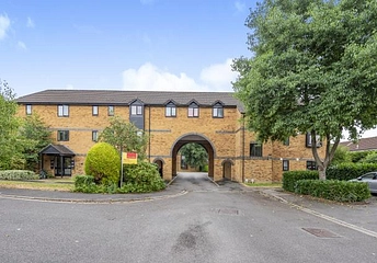 2 bedroom apartment to rent - Heron Drive, Bicester, OX26 - Property View 1