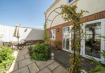 2 bedroom maisonette for sale - Elms Road, Oxford, Oxfordshire, OX2 - Property View 1