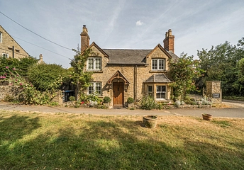 4 bedroom house for sale - Cassington Road, Eynsham, Witney, Oxfordshire, OX29 - Property View 1