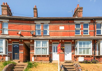 3 bedroom house for sale - Berkhampstead Road, Chesham, HP5 - Property View 1