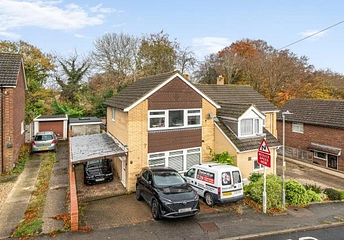 3 bedroom house for sale - Greenway, Chesham, HP5 - Property View 1