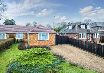 3 bedroom bungalow for sale - Ridgeway Road, Chesham, HP5 - Property View 1