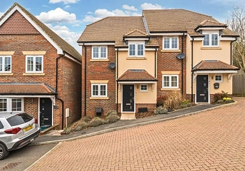 4 bedroom house for sale - Randall Way, Chesham, HP5 - Property View 1