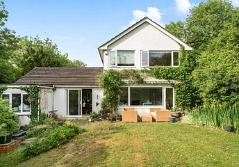 4 bedroom house for sale - White Hill, Chesham, Buckinghamshire, HP5 - Property View 1