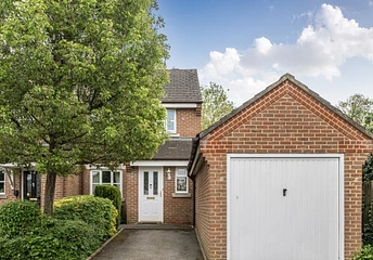 3 bedroom house for sale - Turners Walk, Chesham, HP5 - Property View 1