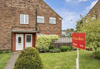 2 bedroom maisonette for sale - Darvell Drive, Chesham, Buckinghamshire, HP5 - Property View 1