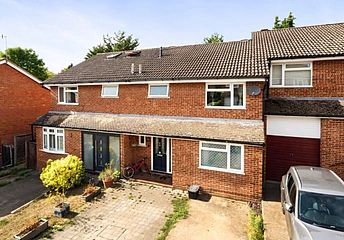 3 bedroom house for sale - The Spinney, Chesham, HP5 - Property View 1