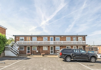 2 bedroom apartment for sale - White Hill, Chesham, Buckinghamshire, HP5 - Property View 1