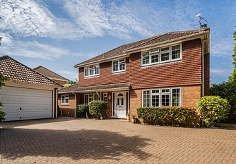 4 bedroom house for sale - Waldorf Heights, Blackwater, Camberley, GU17 - Property View 1