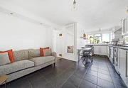 3 bedroom apartment for sale - Surrey Avenue, Camberley, GU15 - Property View 2