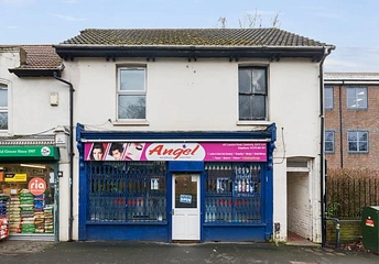 2 bedroom maisonette for sale - London Road, Camberley, GU15 - Property View 1