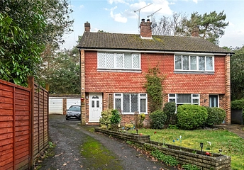 4 bedroom house for sale - Deepcut Bridge Road, Deepcut, Camberley, GU16 - Property View 1