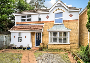 4 bedroom house for sale - Heathside Park, Camberley, GU15 - Property View 1