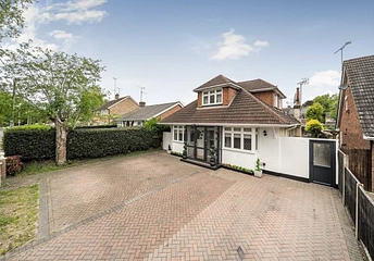 4 bedroom house for sale - Owlsmoor Road, Owlsmoor, Sandhurst, GU47 - Property View 1