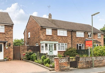 3 bedroom house for sale - Star Post Road, Camberley, GU15 - Property View 1