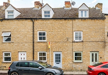 2 bedroom cottage for sale - Horsefair, Chipping Norton, OX7 - Property View 1