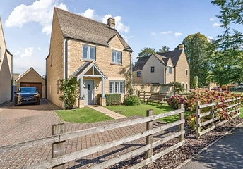 4 bedroom house for sale - Hart Close, Upper Rissington, Cheltenham, GL54 - Property View 1