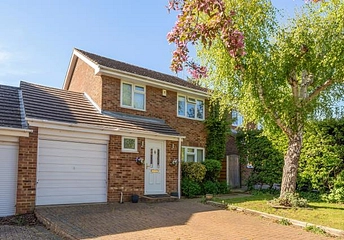 3 bedroom house for sale - Bissley Drive, Maidenhead, SL6 - Property View 1