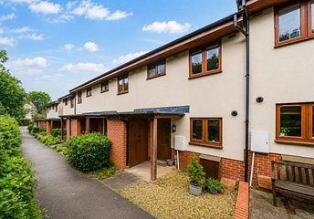 2 bedroom house for sale - Foxdown, Overton, Basingstoke, Hampshire, RG25 - Property View 1