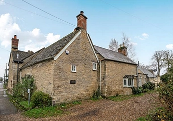 3 bedroom house for sale - New Road, Bampton, OX18 - Property View 1
