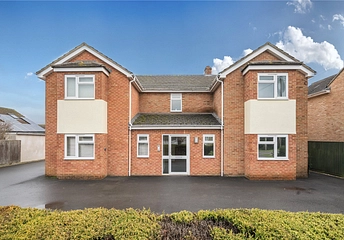 2 bedroom apartment for sale - Valiant Court, Carterton, OX18 - Property View 1