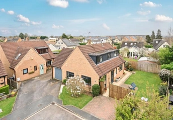 4 bedroom house for sale - Oakfield Road, Carterton, OX18 - Property View 1
