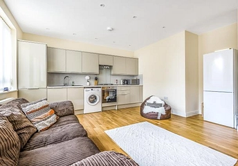 1 bedroom apartment to rent - High Street, Camberley, GU15 - Property View 1