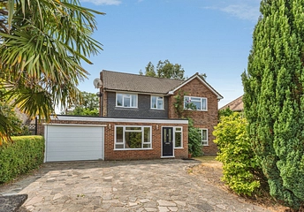 4 bedroom house to rent - Iberian Way, Camberley, GU15 - Property View 1