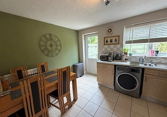 2 bedroom house to rent - Tweed Drive, Didcot, Oxfordshire, OX11 - Property View 1