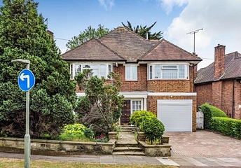 4 bedroom house for sale - HIGHVIEW GARDENS, Finchley, N3 - Property View 1