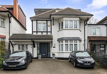 5 bedroom house for sale - Colindeep Gardens, London, NW4 - Property View 1