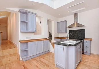 2 bedroom cottage to rent - Avenue Cottages, London, NW7 - Property View 1