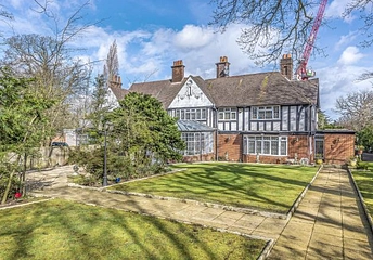 6 bedroom house for sale - The Bishops Avenue, London, N2 - Property View 1