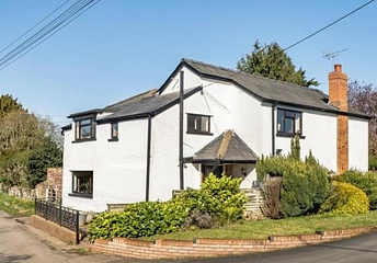 4 bedroom cottage for sale - Knapp Cottage, The Row, Hereford, HR4 - Property View 1